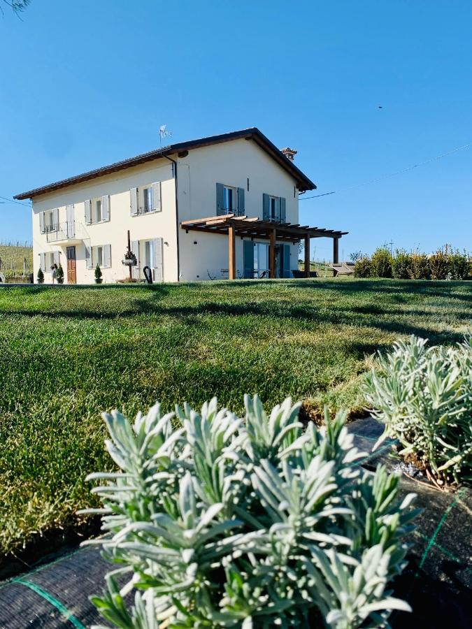 Villa Bricco 46 Nizza Monferrato Extérieur photo